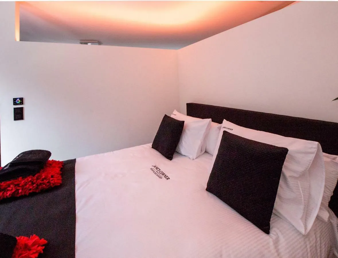 Jane'S Corner The Place To Read&Eat&Sleep Apartment Antwerp Belgium